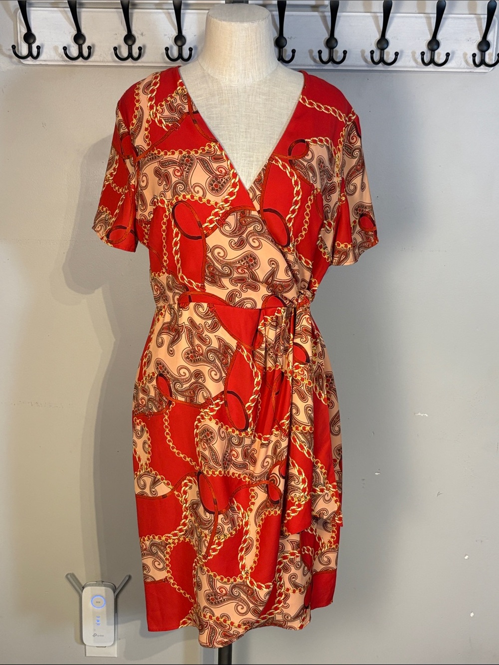 Guess Red and Cream Chain-Print Wrap Midi Dress size 10